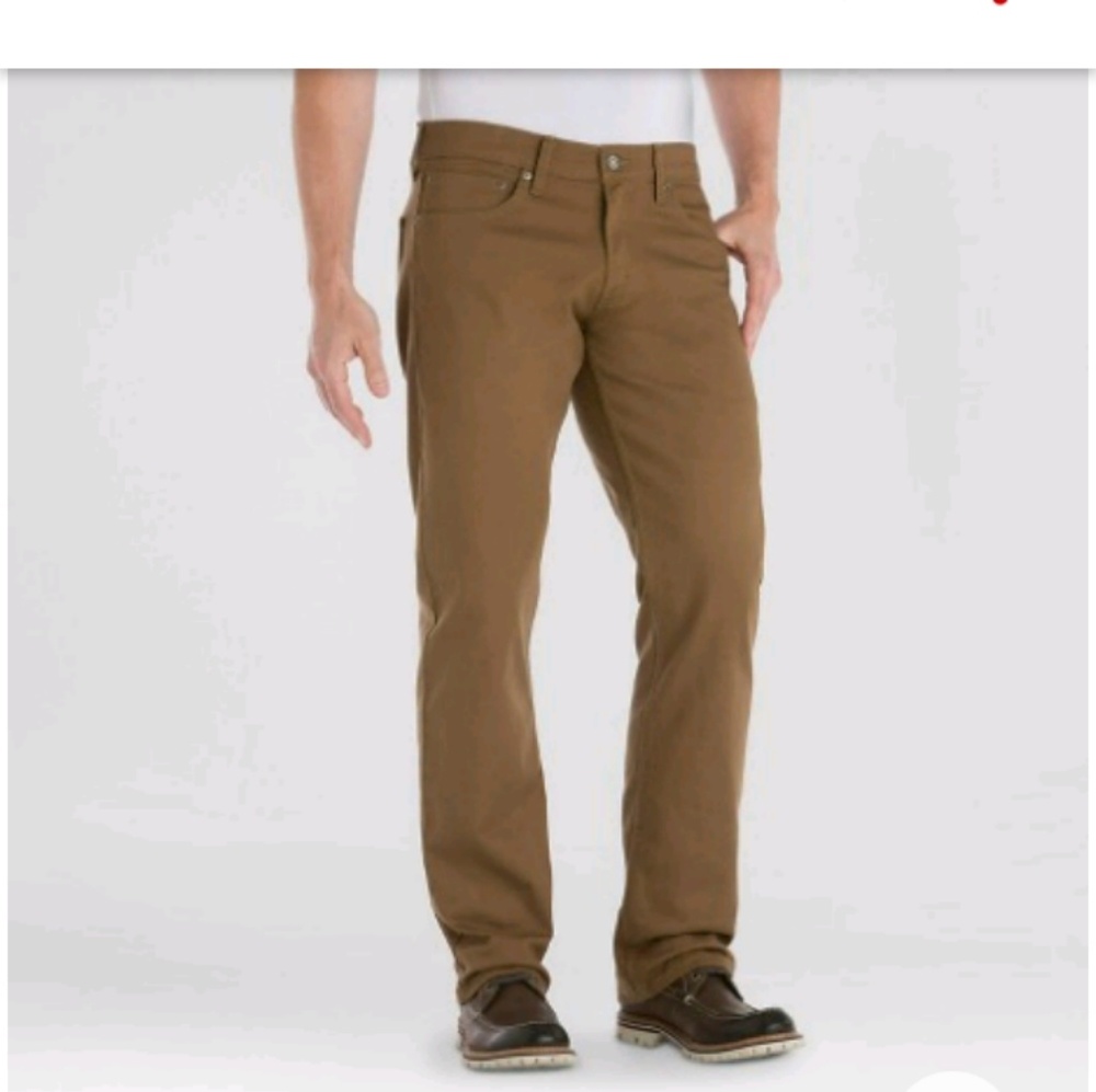 Levi's slim straight fit